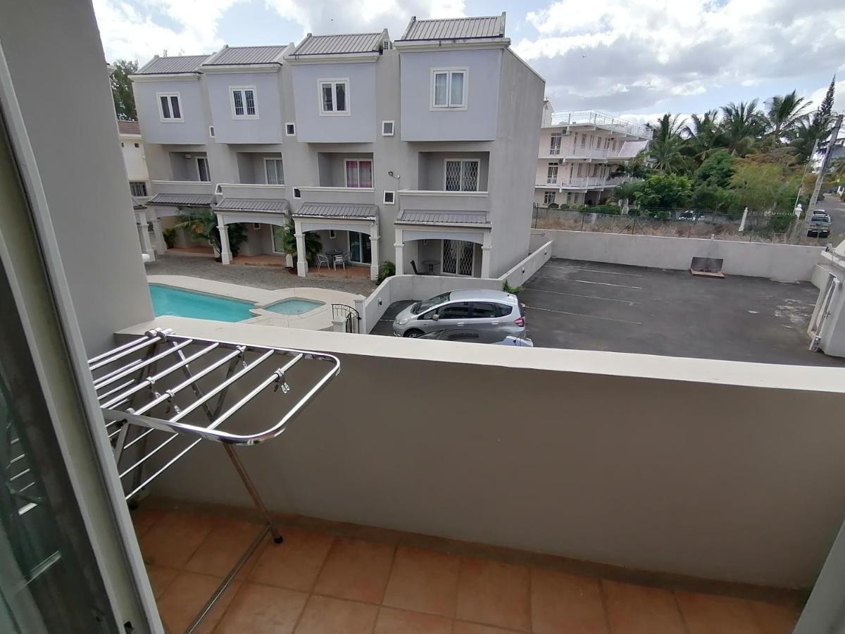Montagu Apartment Flic-en-Flacq Kültér fotó